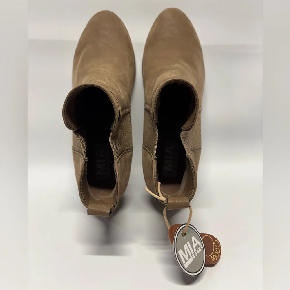 ✨MIA Tan Vegan Leather Ankle Booties Size 8.5